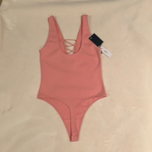 Sold out online🔥New Wilfred bodysuit - Picture 7 of 8